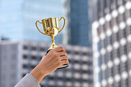 太阳成tyc234cctyc国际入选36氪WISE2024商业之王“年度全球化布局与市场拓展案例”